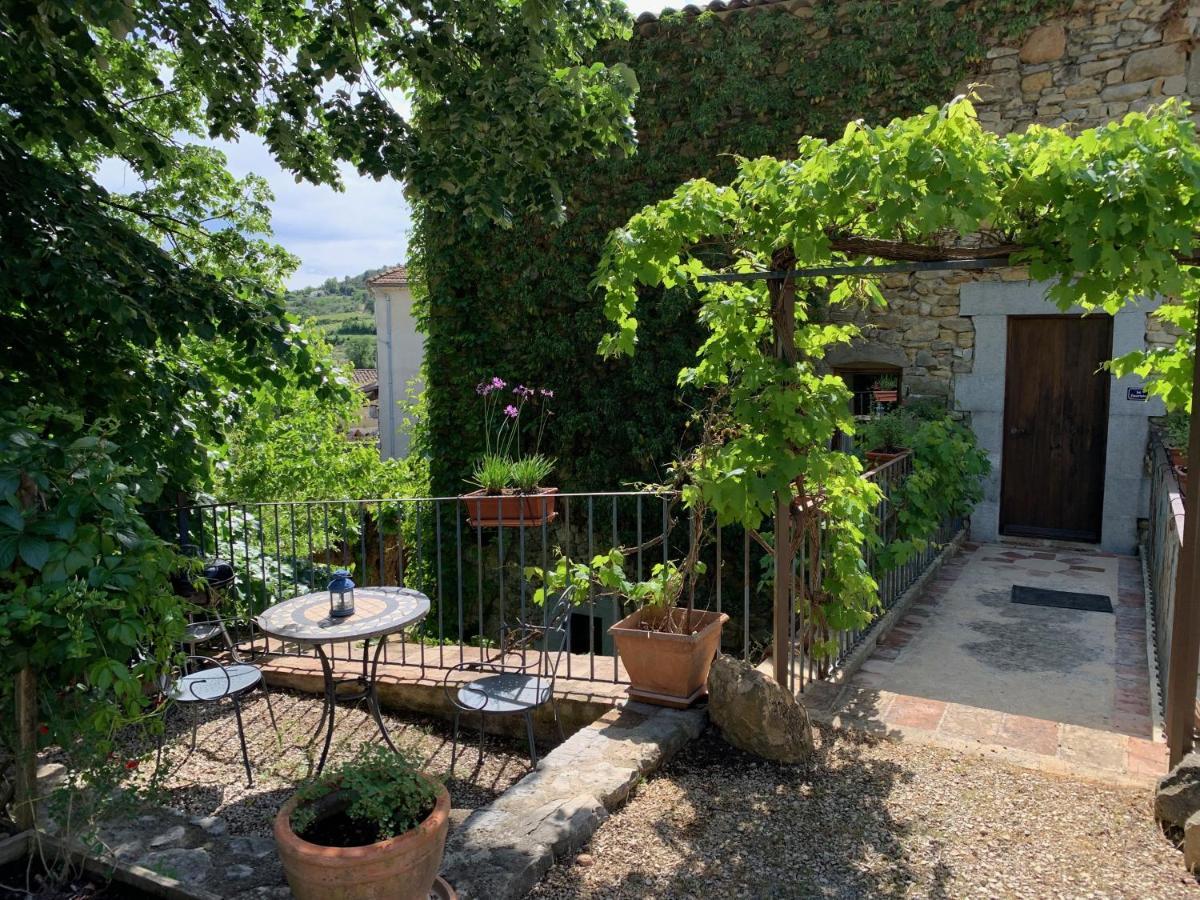 Le Fleuriste Vila Saint-Sauveur-de-Cruzière Exterior foto
